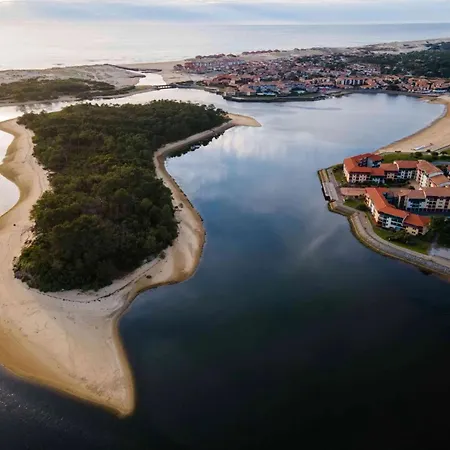 Im Hafendorf Auf Ruegen Vieregge
